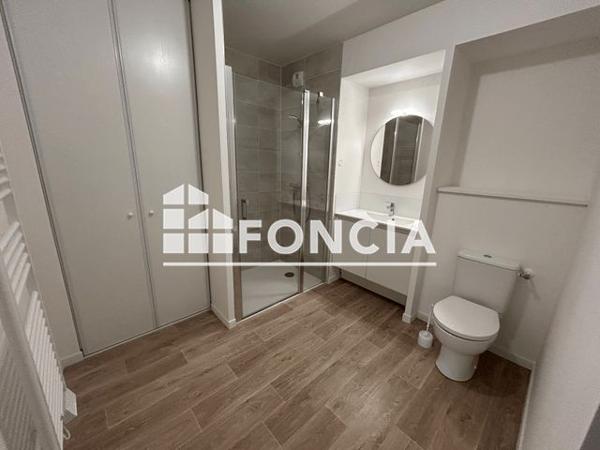 Location Appartement 3 pièces 57.42 m² - 19 QUAI CAMERE ET 38 AVENUE DE PARIS Vernon 27200