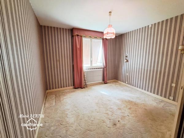 Maison à vendre 6 pièces MELLE (79)