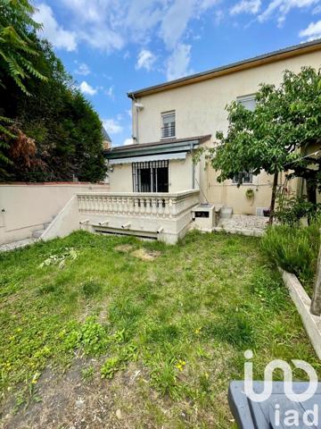 Maison à vendre 6 pièces 119 m² Pierrefitte-sur-Seine