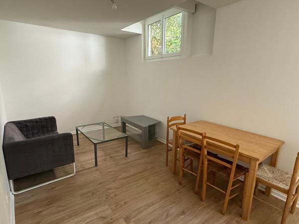 Appartement Bordeaux - 2 pièce(s) - 39.0 m2 , Bordeaux