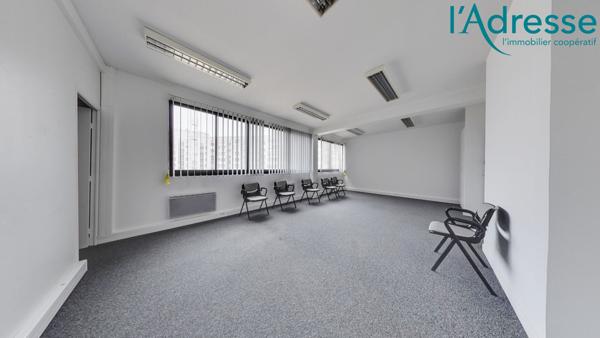 Bureaux Noisy Le Grand 200.38 m2