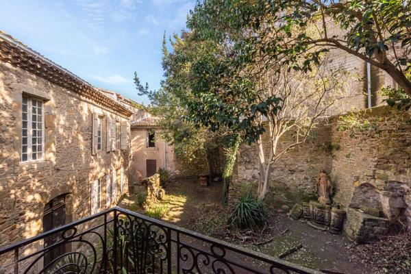 Propriété d'exception du 13ème siècle unique au monde Carcassonne