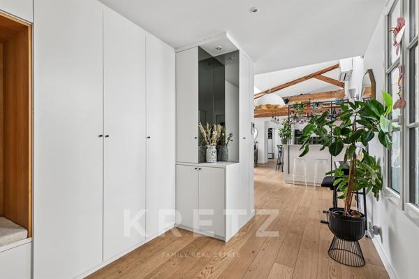 Appartement familial en dernier étage proche du jardin du Palais Royal
