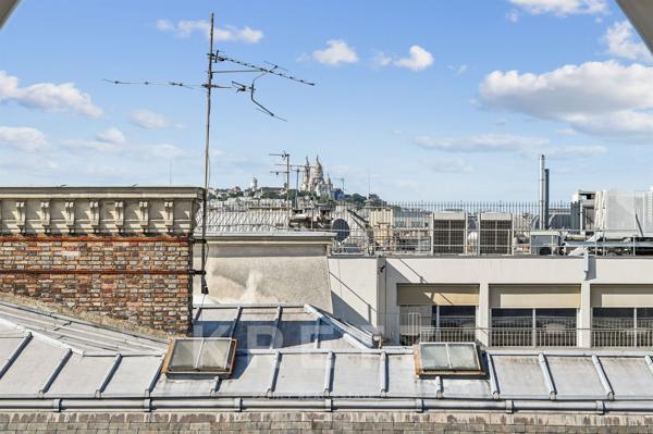 Appartement familial en dernier étage proche du jardin du Palais Royal