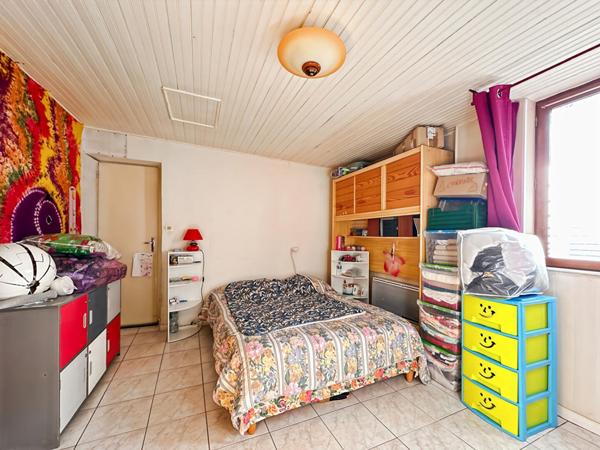 Maison 45m² sur 412m² de terrain avec locataire en place