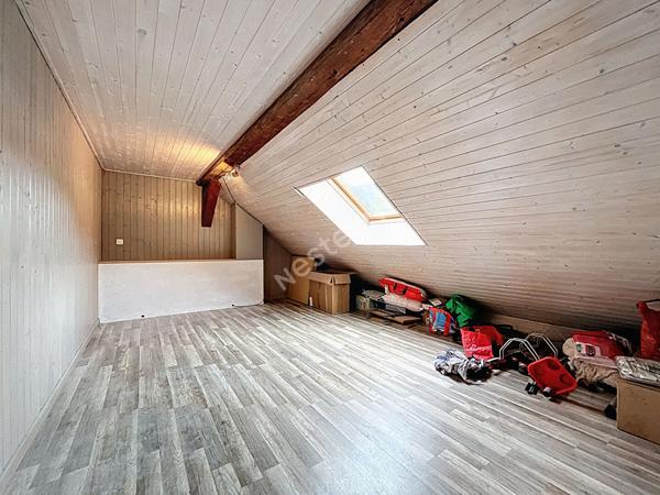 Maison de village 5 pièces de 158 m², à vendre sur Faverges Seythenex