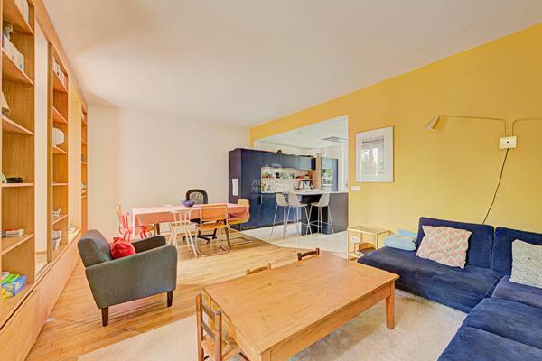 Maison Saint Germain En Laye 6 pièce(s) 140 m2 1 335 000 € **  - Référence  18822