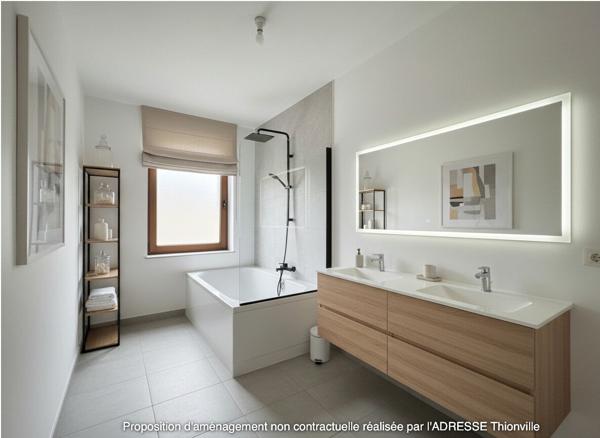 Immeuble de caractère à potentiel (local + habitation) - Yutz quartier Mairie