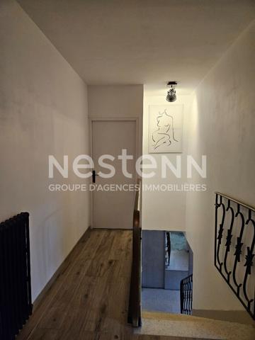 MAISON RENOVEE - Proche centre-ville avec jardin et garage