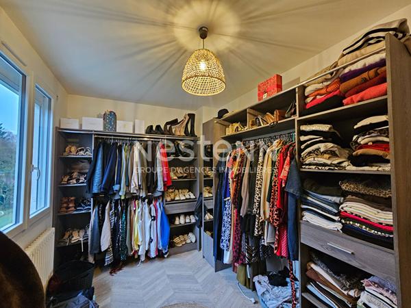 MAISON RENOVEE - Proche centre-ville avec jardin et garage