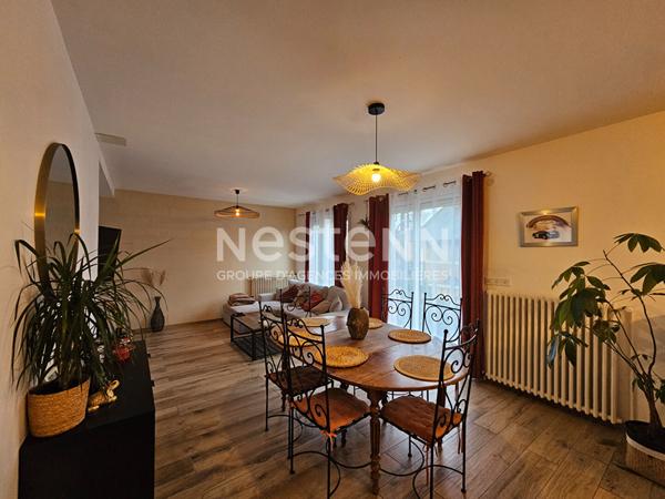 MAISON RENOVEE - Proche centre-ville avec jardin et garage