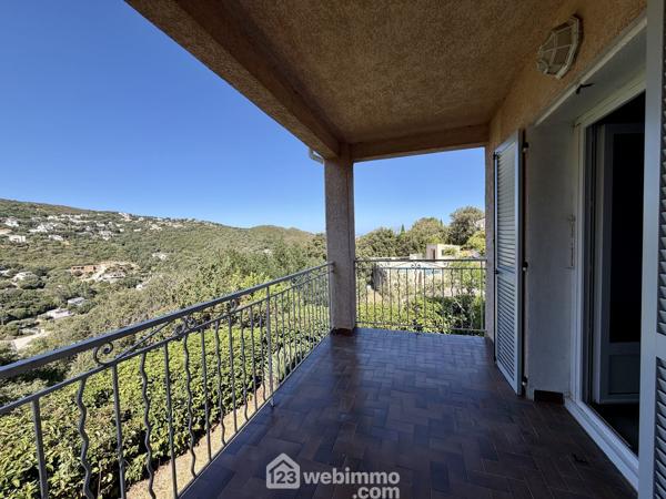 Maison 275 m² à Santa-Maria-di-Lota 20200