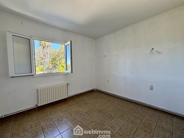 Maison 275 m² à Santa-Maria-di-Lota 20200