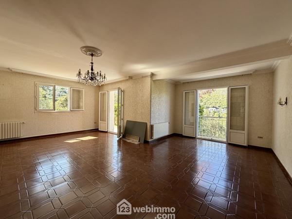 Maison 275 m² à Santa-Maria-di-Lota 20200