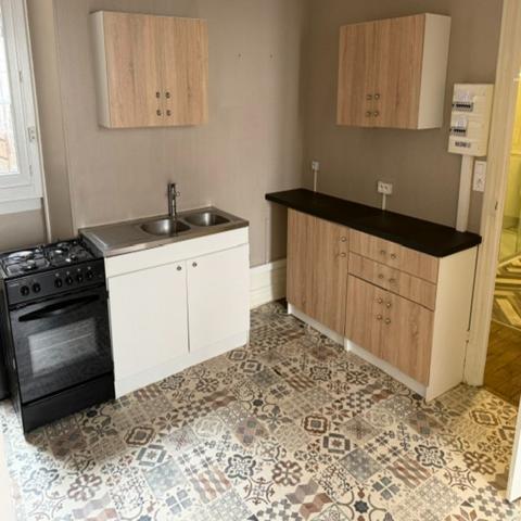 Appartement de type 2 au centre -ville de La Châtre