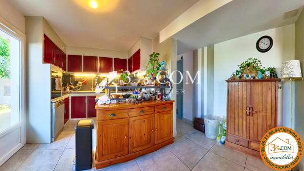Maison 9 pièce(s) 7 chambre(s) 214 m²
