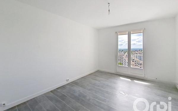 Appartement à vendre    3 pièces • 52 m2 Vandoeuvre-lès-Nancy