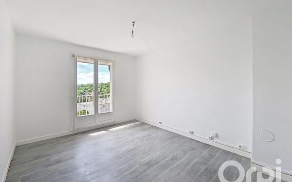 Appartement à vendre    3 pièces • 52 m2 Vandoeuvre-lès-Nancy