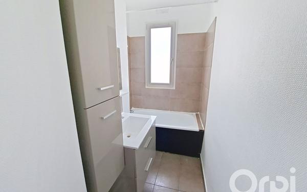 Appartement à vendre    3 pièces • 52 m2 Vandoeuvre-lès-Nancy