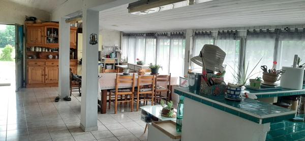2 maisons - 5 chambres -6470 m² terrain - LOT ET GARONNE (47) - NOUVELLE AQUITAINE