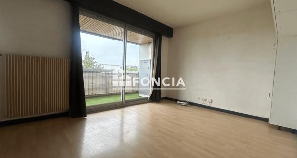 Location Studio 25.65 m² - Le Pecq 78230