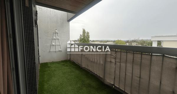 Location Studio 25.65 m² - Le Pecq 78230