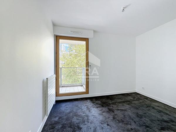 Spacieux 2 pièces avec balcon !