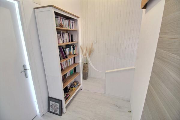 CABESTANY - VILLA A VENDRE DE TYPE T4 AVEC GARAGE SUR TERRAIN 2 FACES