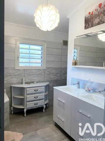 Maison à vendre 7 pièces 225 m² Saint-Pierre