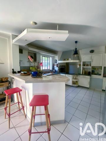 Maison à vendre 7 pièces 225 m² Saint-Pierre