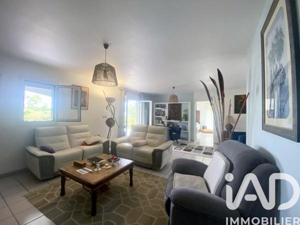 Maison à vendre 7 pièces 225 m² Saint-Pierre