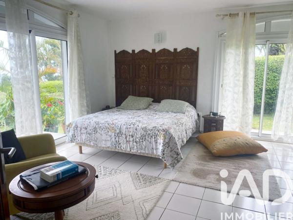 Maison à vendre 7 pièces 225 m² Saint-Pierre