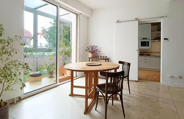 Maison Familiale 7 pièces 123m²  Romainville  (93230)