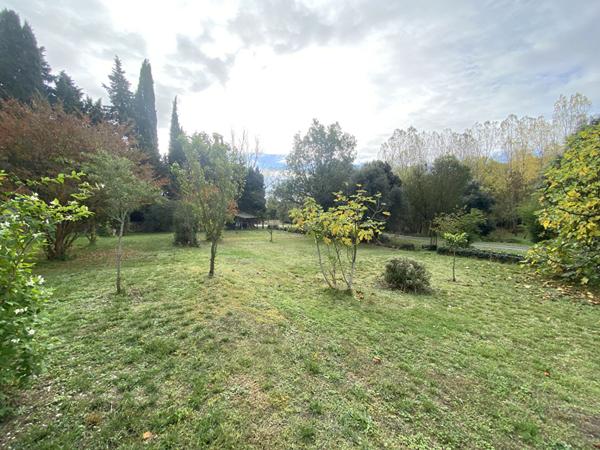 Maison Proche Villepinte 9 pièce(s) 298.94 m2