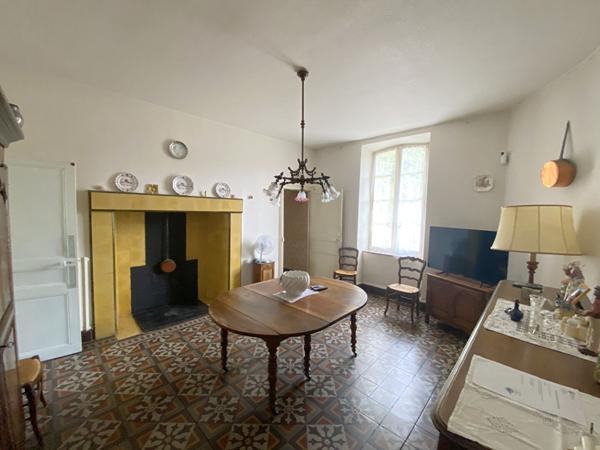Maison Proche Villepinte 9 pièce(s) 298.94 m2