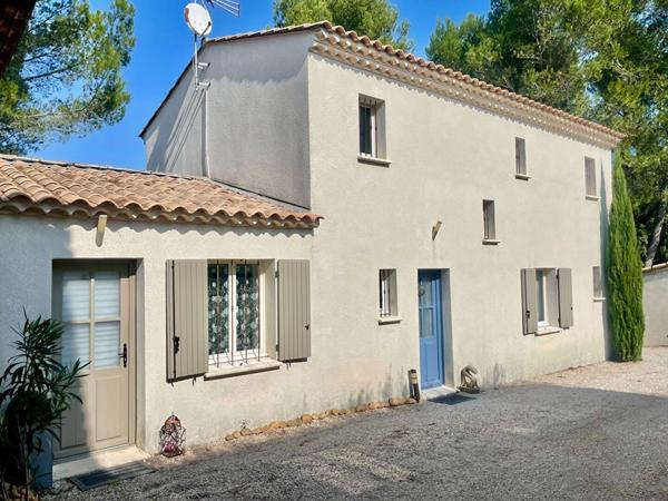 Maison Sauveterre 6 pièce(s) 140 m2