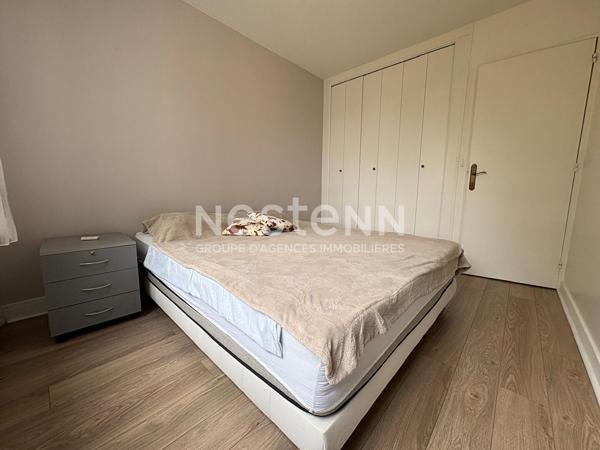 Nestenn Igny - Appartement 2 pièces avec terrasse, non meublé, dernier étage avec ascenseur, cave et parking, vue dégagée, proche Orsay