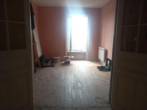 Idéal investisseurs TR potentiel 17,6% immeuble +local