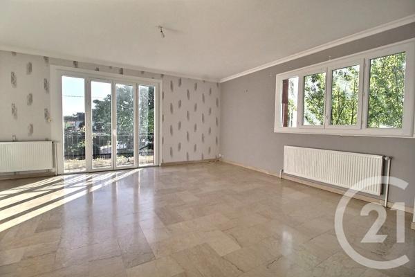 Maison à vendre  8 pièces - 198 m 2   MIRIBEL  - 01
