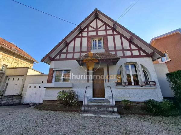 Vente                                                      Maison
                        
                     4 pièces                                         à Coulommiers