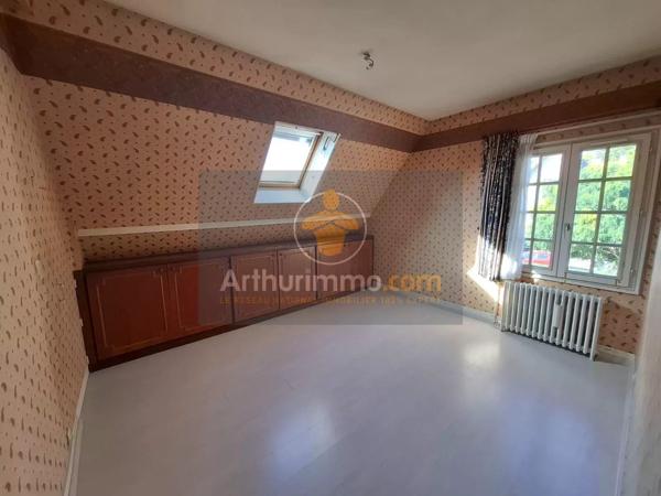Vente                                                      Maison
                        
                     4 pièces                                         à Coulommiers