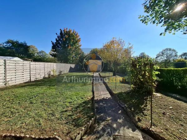 Vente                                                      Maison
                        
                     4 pièces                                         à Coulommiers