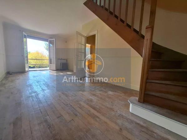 Vente                                                      Maison
                        
                     4 pièces                                         à Coulommiers
