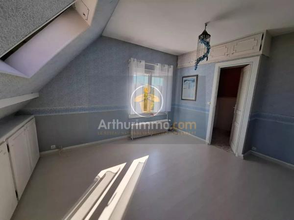 Vente                                                      Maison
                        
                     4 pièces                                         à Coulommiers