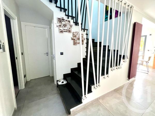 Maison à vendre  10 pièces - 235,07 m2 LIVRY GARGAN - 93