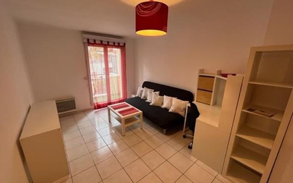 Appartement à louer    2 pièces •  Rosny-sous-Bois