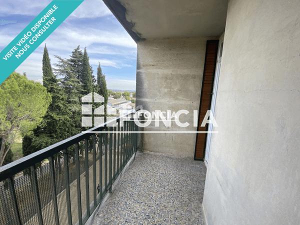 Location Appartement 4 pièces 72.36 m² - PROMENADE CERVANTES Nimes 30900