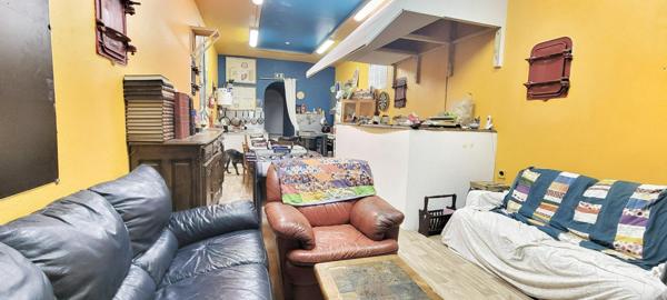 Local Commercial à VILLEPINTE, 11150 - 6 pièces 1100m²