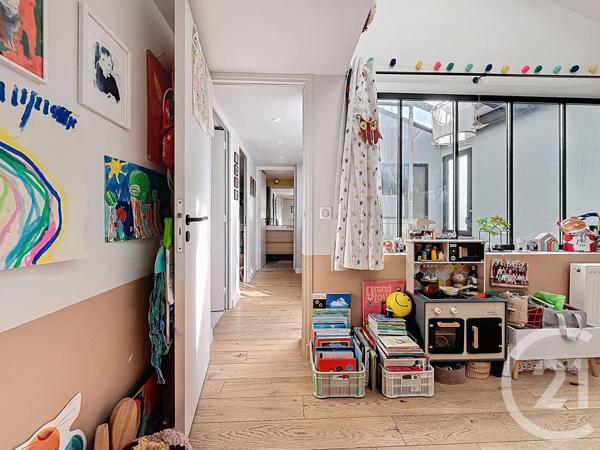 Appartement F6 à vendre  6 pièces - 142 m2 PARIS - 75020