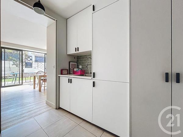Appartement F6 à vendre  6 pièces - 142 m2 PARIS - 75020